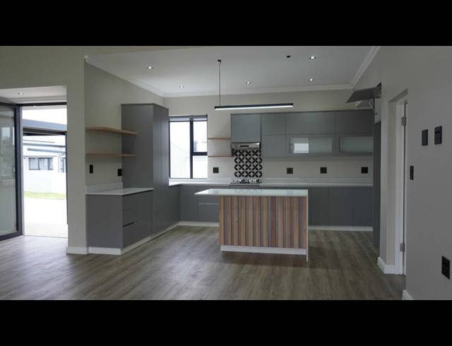 3 BEDROOM HOUSE FOR SALE IN KRAAIBOSCH PARK